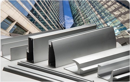 Was ist Aluminiumextrusion? Produktionsprozess und Bedeutung